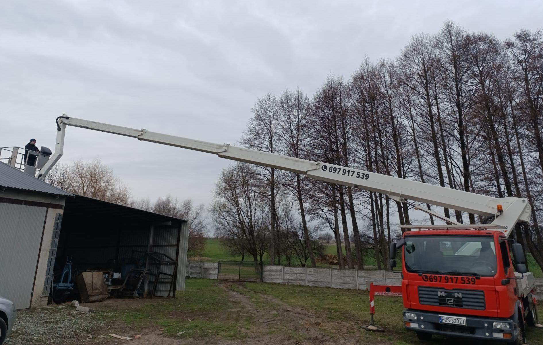 podnośnik koszowy WUMAG WT300